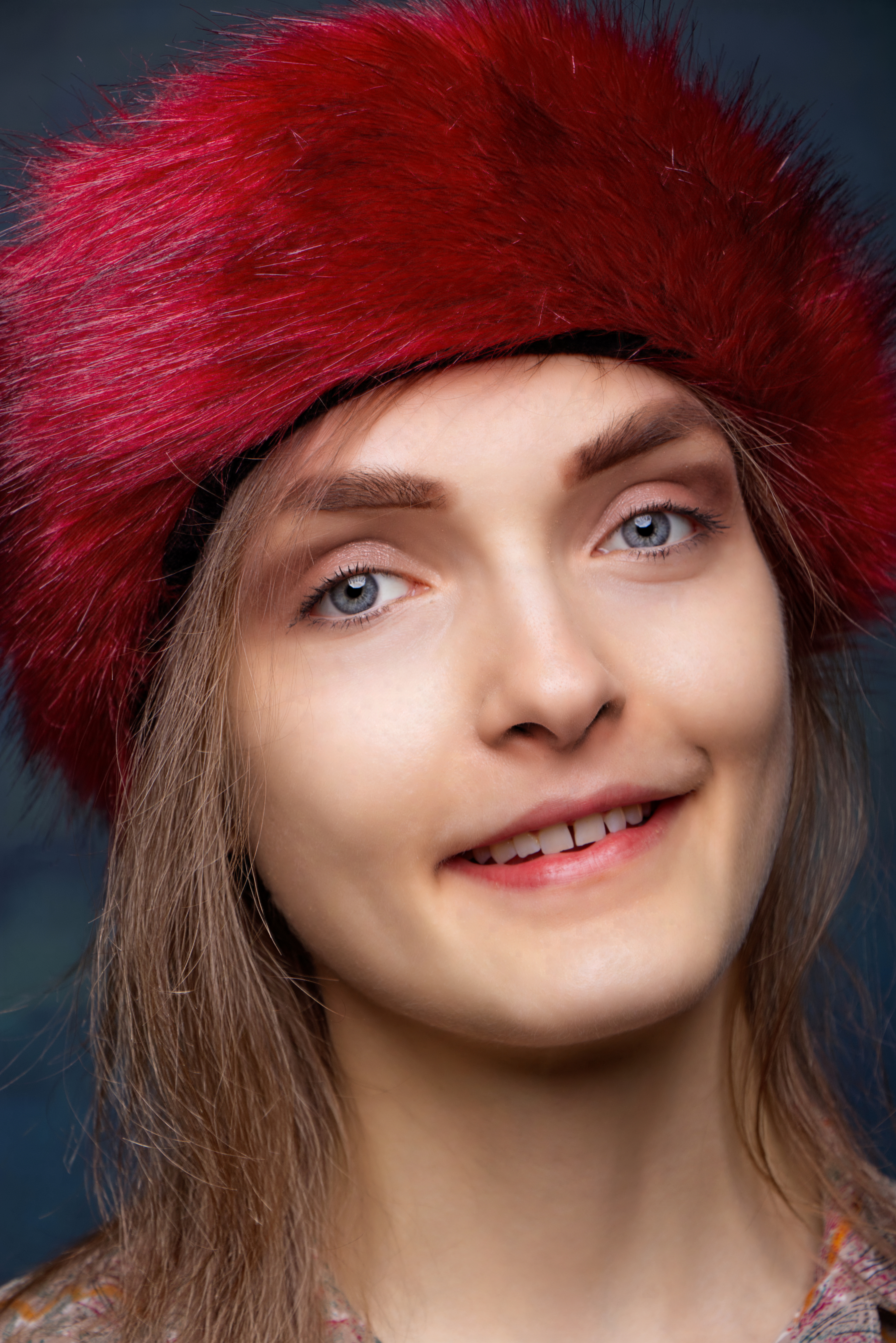 Laura Savolainen - circus artist - portrait photo - by Rudi Mulder